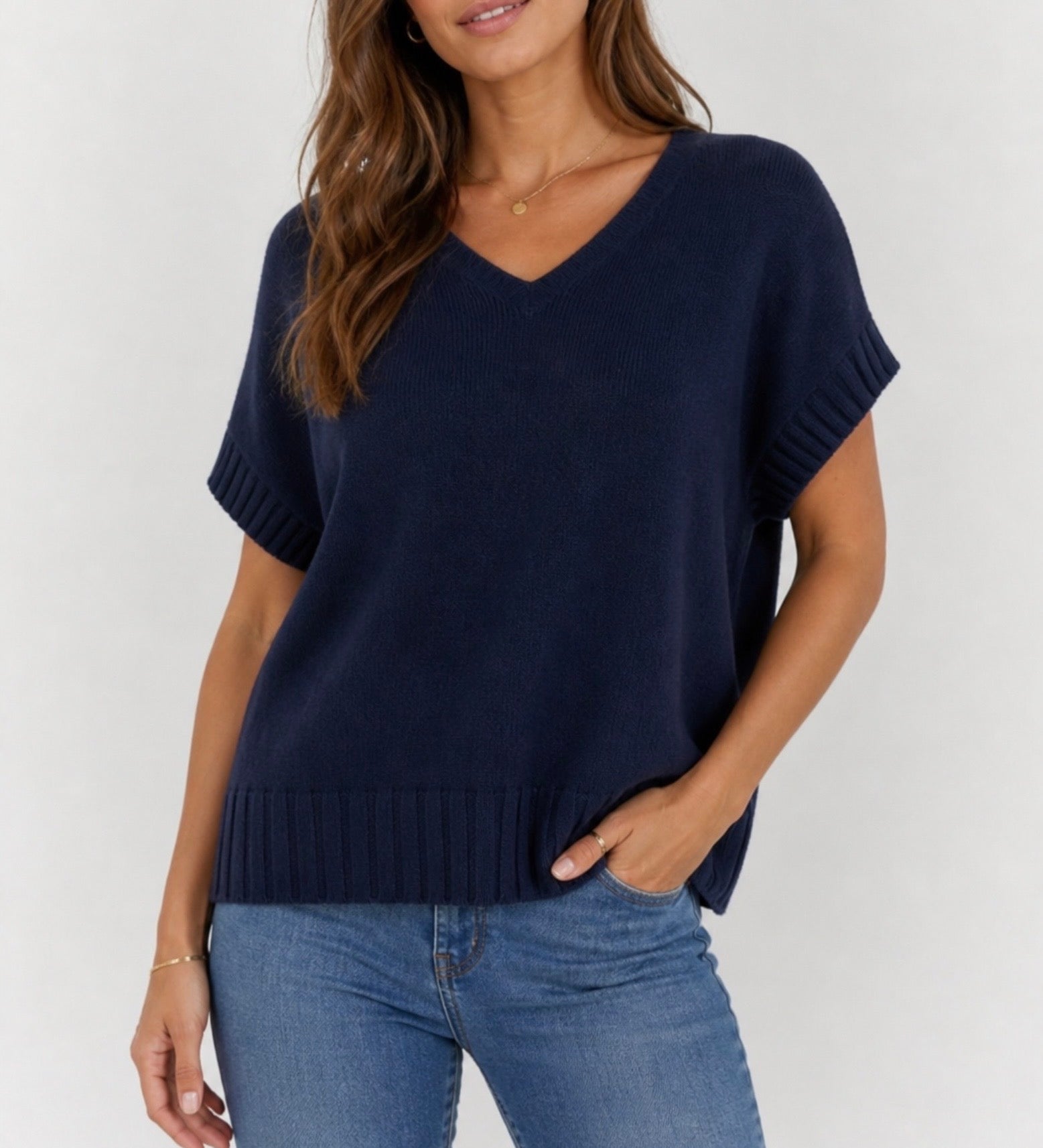 V-Neck Ribbed Hem Boxy Jumper - Navy