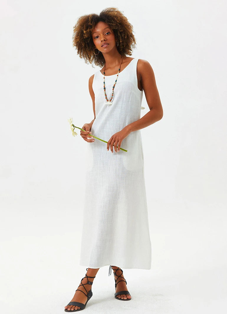 Clandestino - Round Neck Boho Shift Dress with Tie Closure in White
